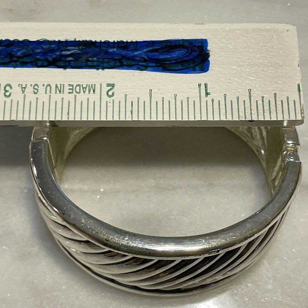 premier design silver tone cable clamper bracelet - Picture 5 of 9
